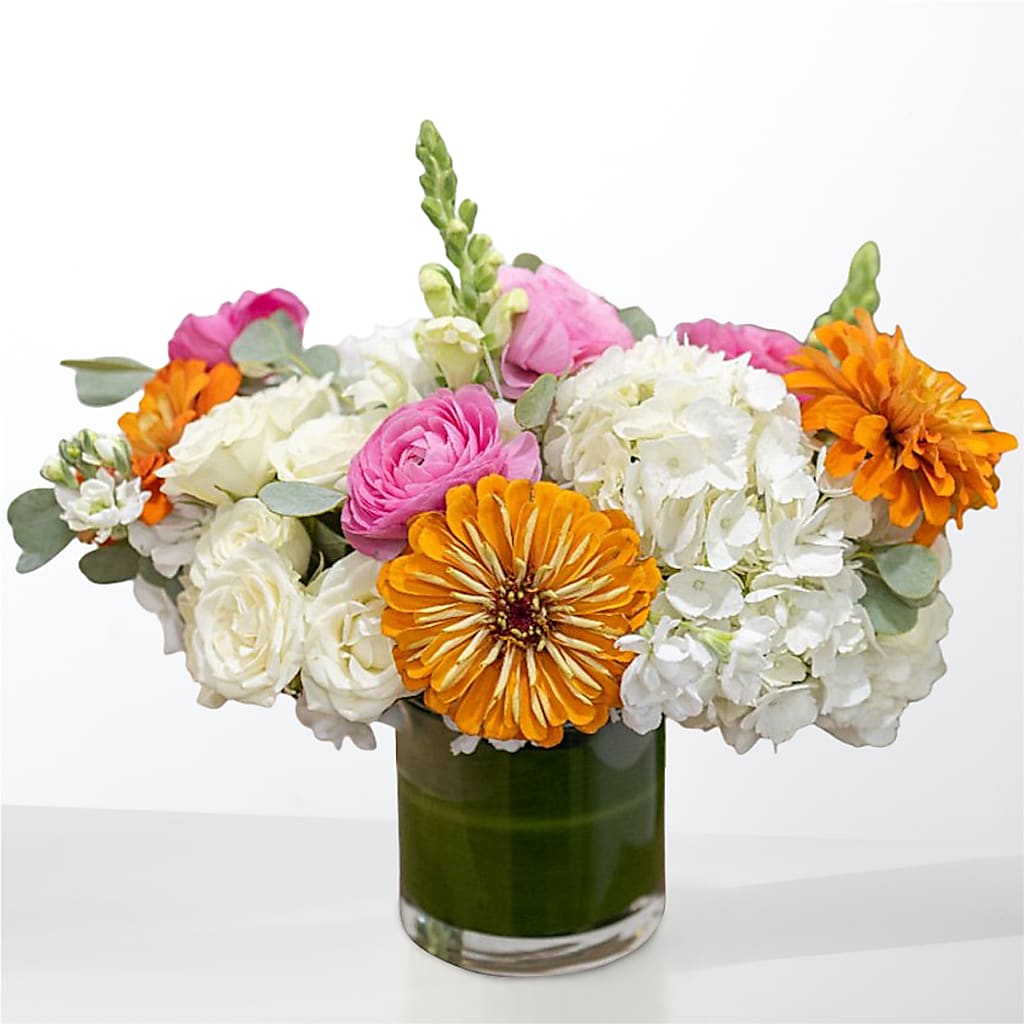 The Meet Cute – Lovely Flowers And Gifts, Islip Terrace NY