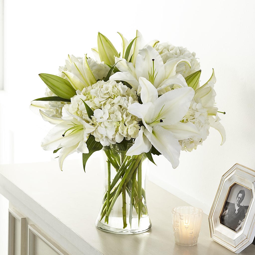 Compassionate Lily Bouquet – Lovely Flowers And Gifts, Islip Terrace NY