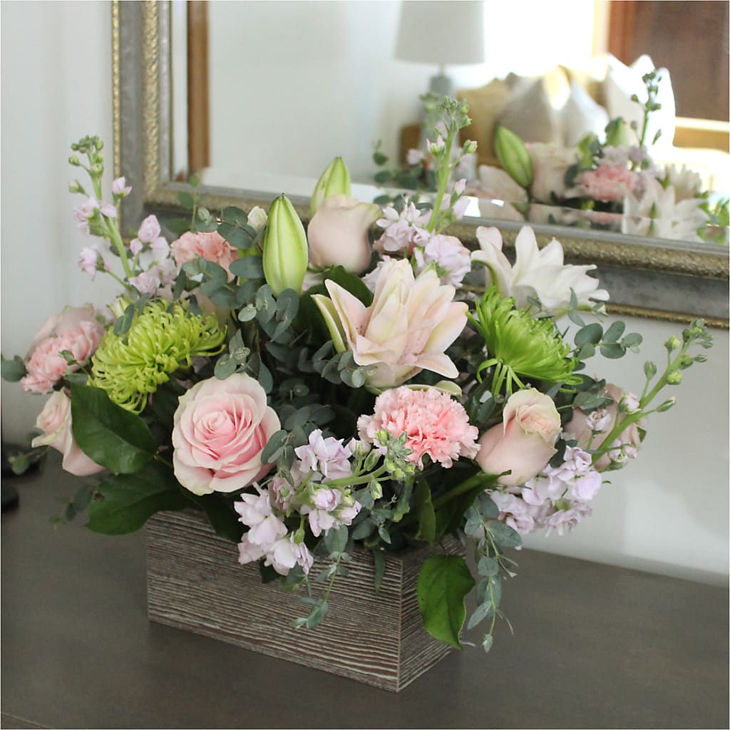 Beautiful Spirit Basket – Lovely Flowers And Gifts, Islip Terrace NY