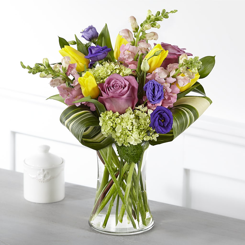 Wondrous Memories Bouquet – Lovely Flowers And Gifts, Islip Terrace NY
