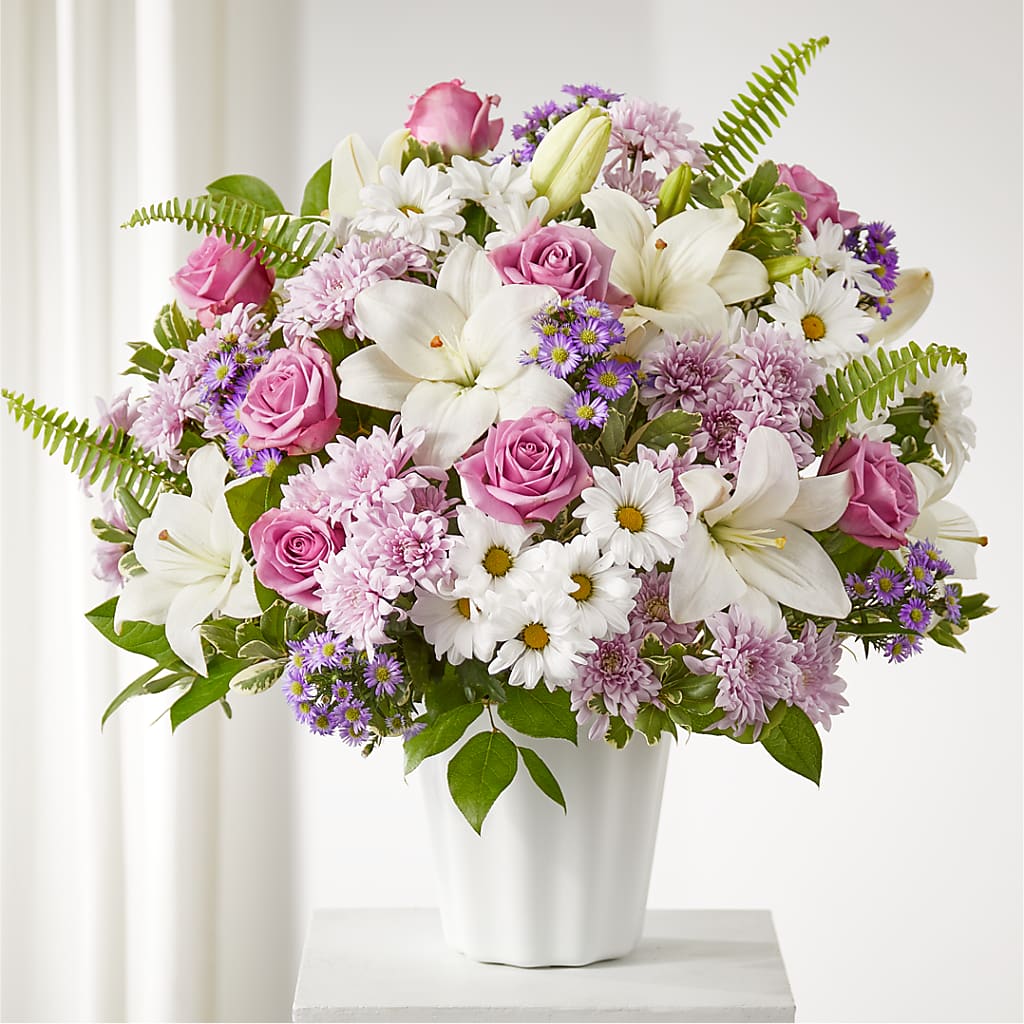 Warmest Thoughts Tabletop Basket – Lovely Flowers And Gifts, Islip Terrace NY