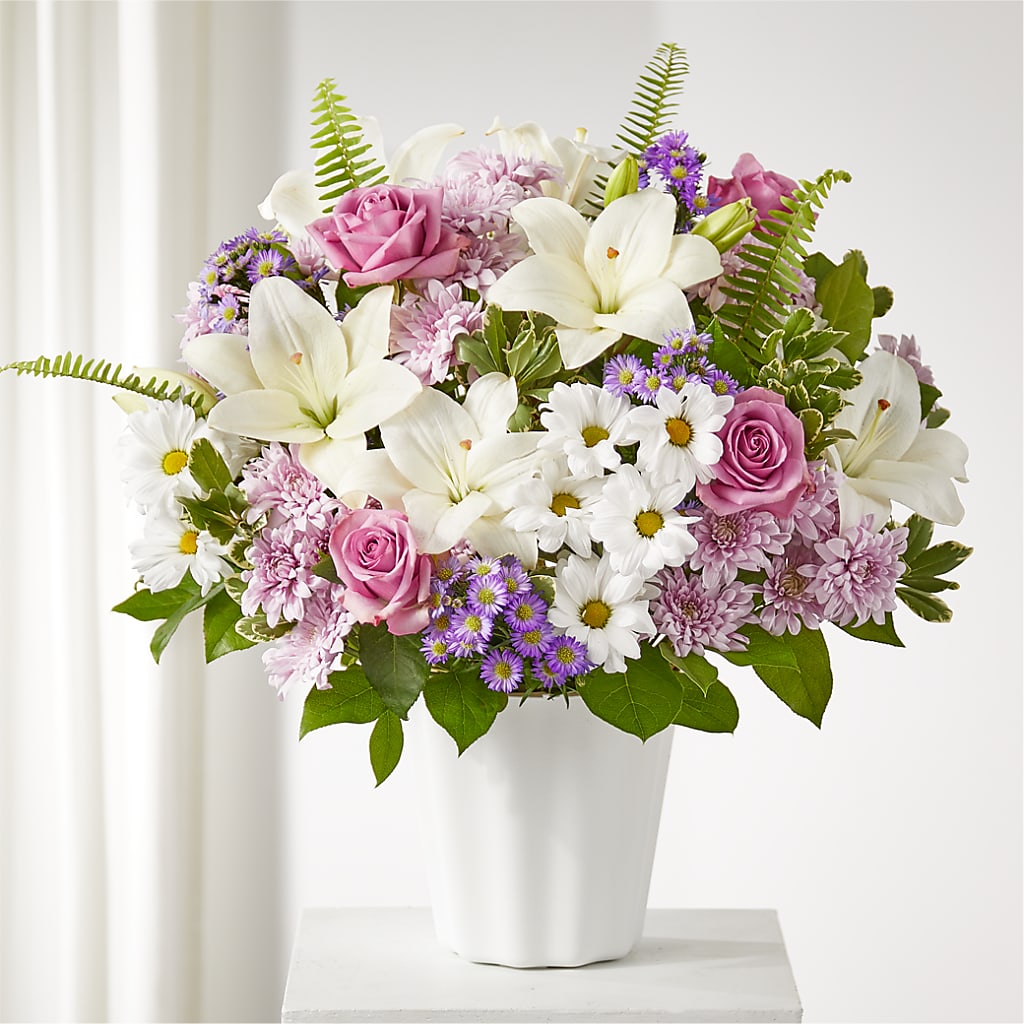 Warmest Thoughts Tabletop Basket – Lovely Flowers And Gifts, Islip Terrace NY