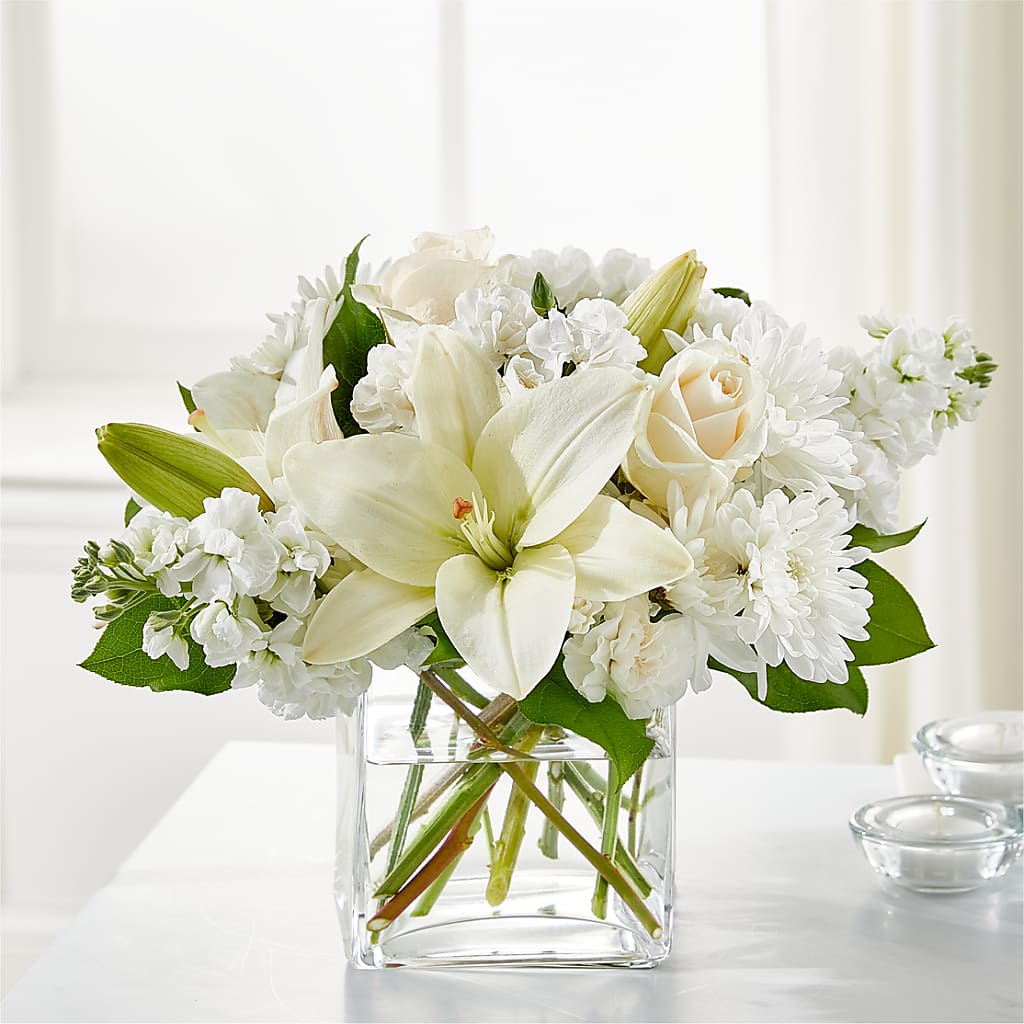 Gentle Breeze Bouquet – Lovely Flowers And Gifts, Islip Terrace NY