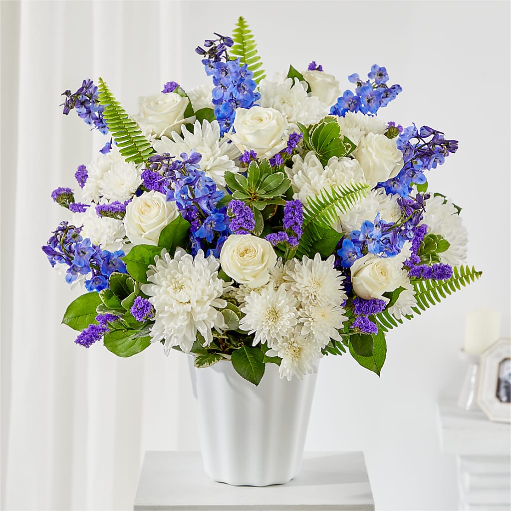 Hold Dear Tabletop Basket – Lovely Flowers And Gifts, Islip Terrace NY