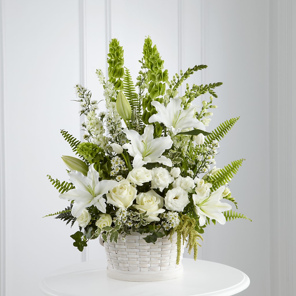 In Our Thoughts Arrangement – Lovely Flowers And Gifts, Islip Terrace NY