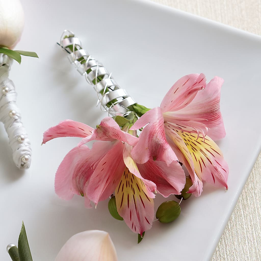 Pink Peruvian Lily Boutonniere – Lovely Flowers And Gifts, Islip Terrace NY