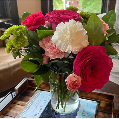 Sweet & Pretty Bouquet –  Lovely Flowers And Gifts, Islip Terrace NY