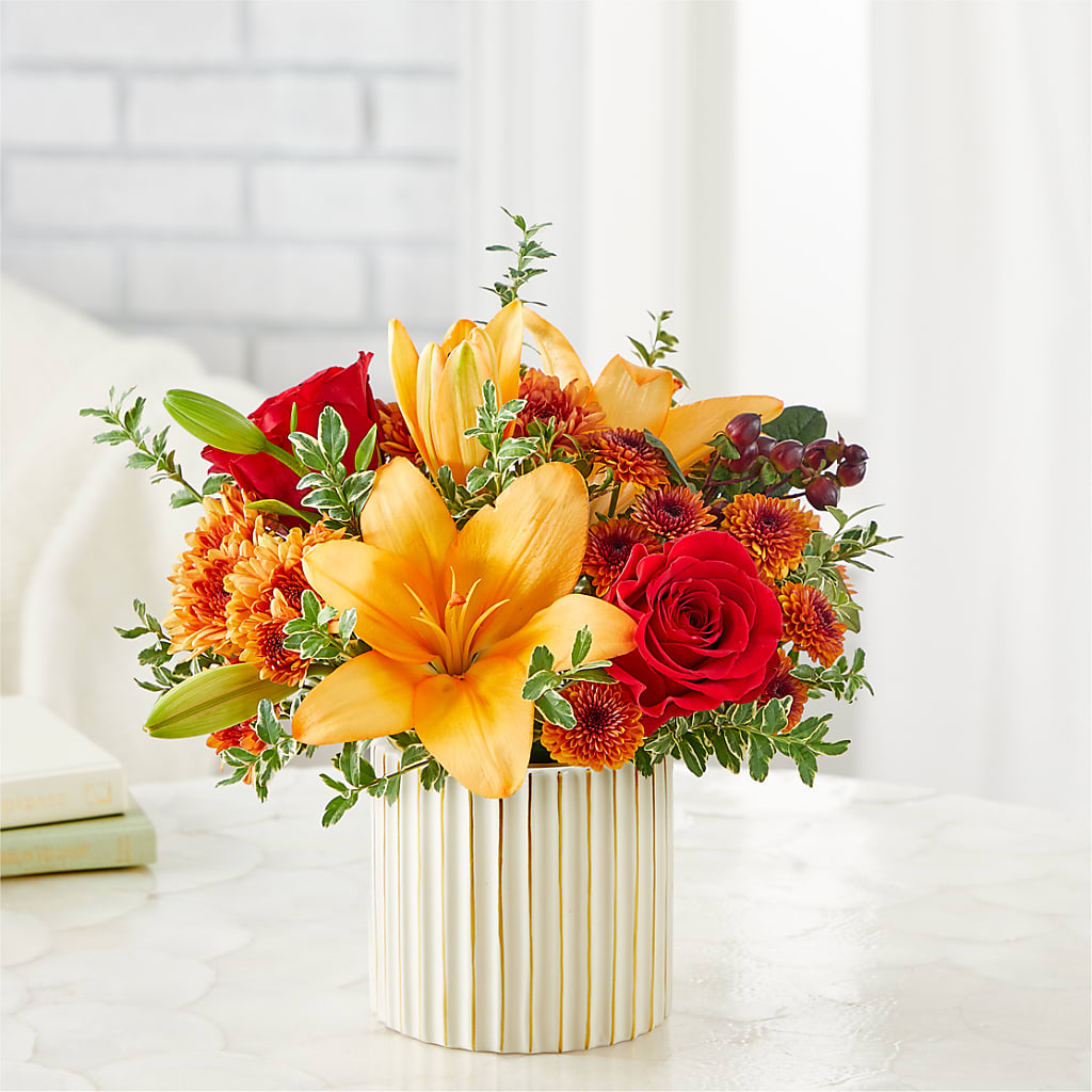 Scarlet Skies Bouquet –  Lovely Flowers And Gifts, Islip Terrace NY