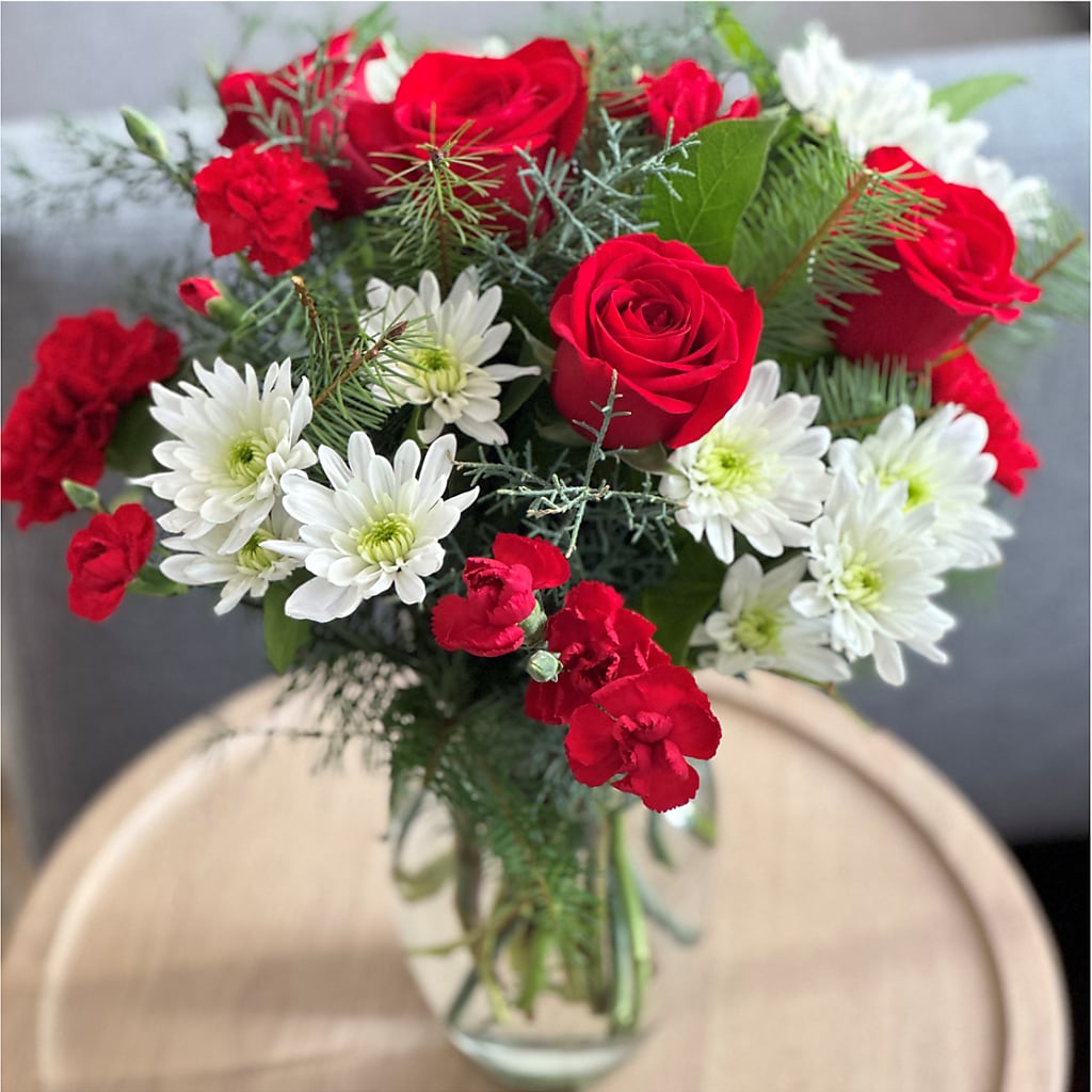 Seasonal Magic Bouquet –  Lovely Flowers And Gifts, Islip Terrace NY