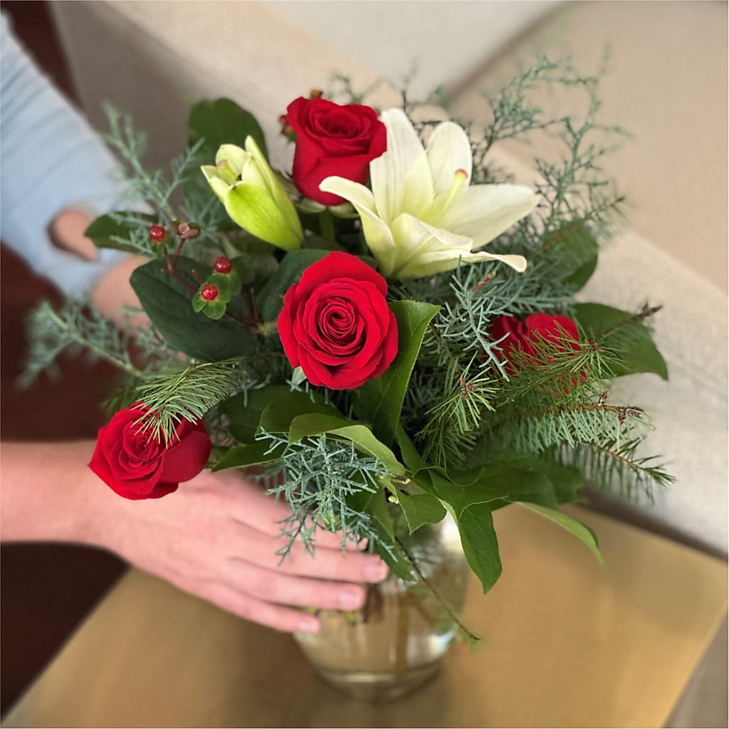 Glittering Lights Bouquet –  Lovely Flowers And Gifts, Islip Terrace NY