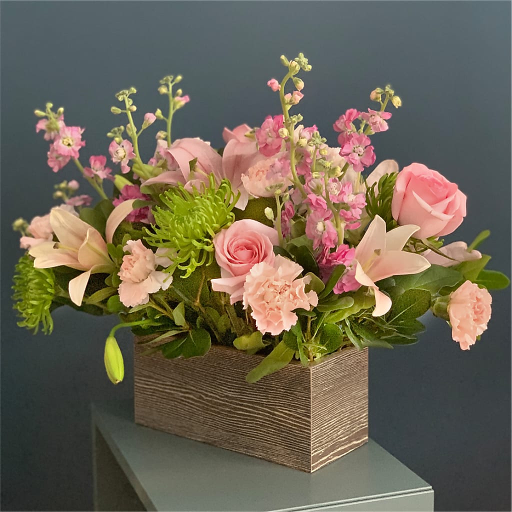 Beautiful Spirit Basket –  Lovely Flowers And Gifts, Islip Terrace NY