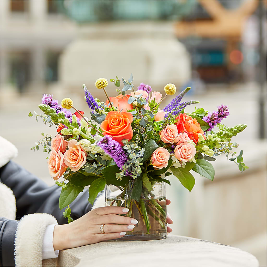 The Standout Bouquet –  Lovely Flowers And Gifts, Islip Terrace NY