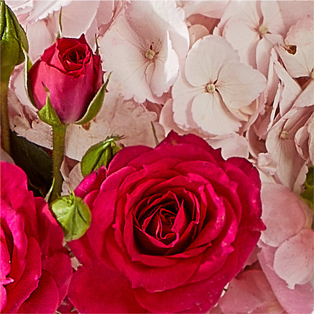 Glitz & Glam Bouquet –  Lovely Flowers And Gifts, Islip Terrace NY