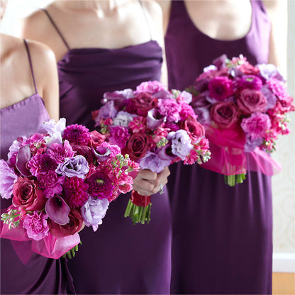 Bridesmaid's Garden Bouquet –  Lovely Flowers And Gifts, Islip Terrace NY